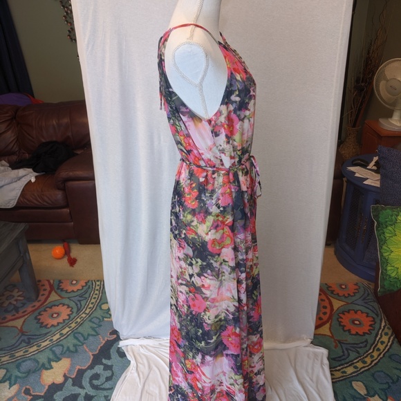 Maggy London Pink Floral Maxi Dress Tie in Front - Picture 5 of 6